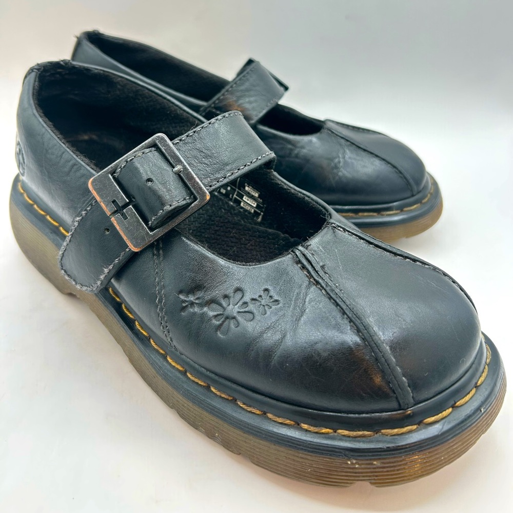 RARE Vtg Dr. Martens Women's 8
Black Leather Daisy Flower Shoes
Chunky Mary Jane - Picture 7 of 17